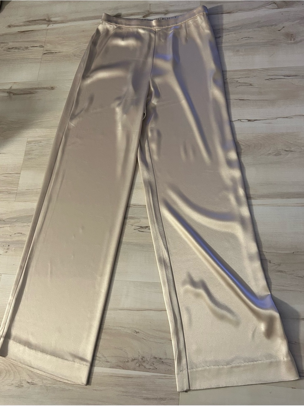 St. John Champagne Satin Wide Leg Pants Size 8 Quiet Luxury Evening - Picture 2 of 16